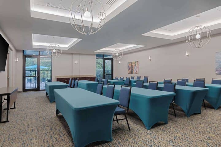 Meeting facility